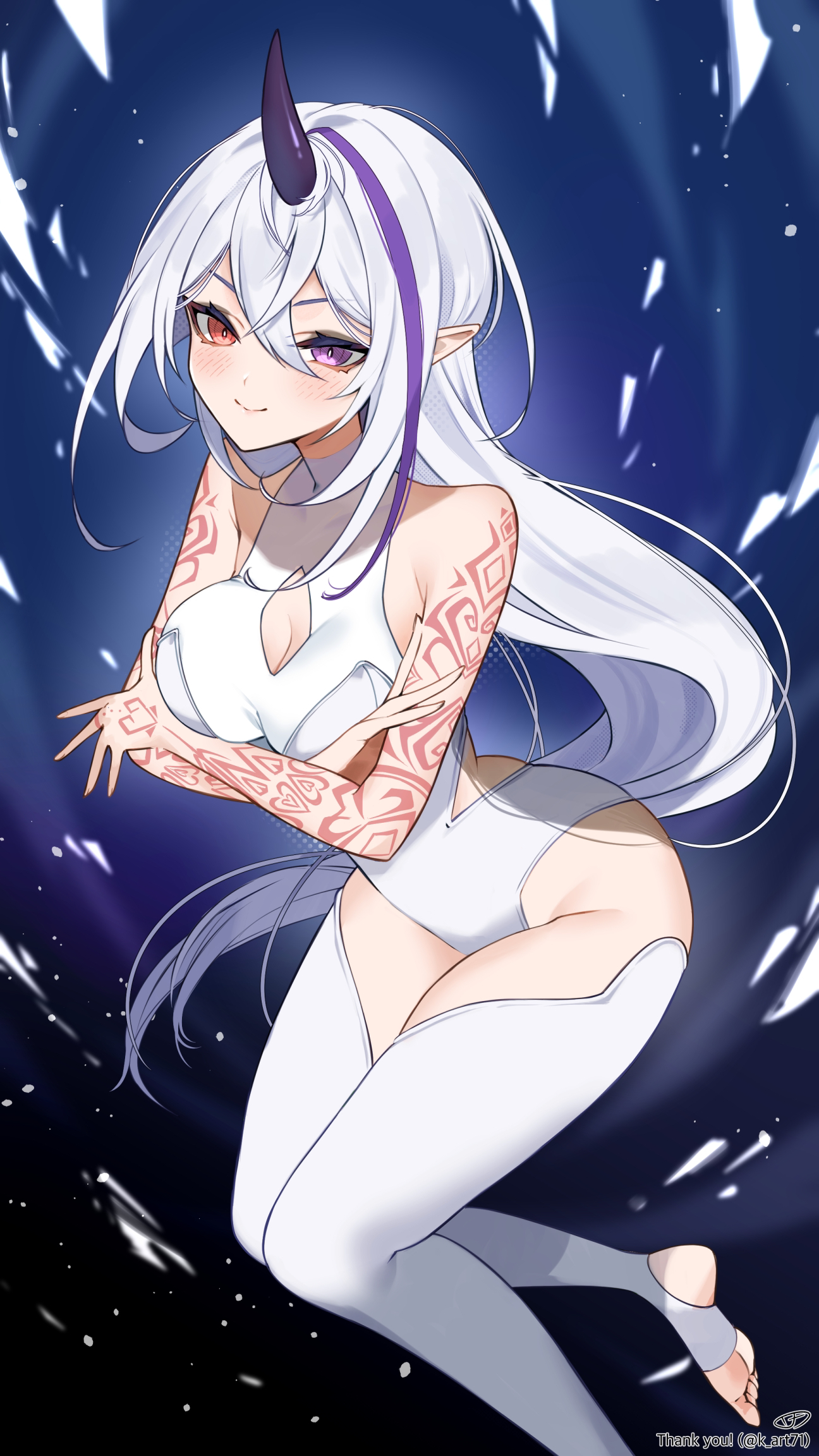 k (art71), character request, commission, copyright request, highres, skeb commission, 1girl, arm tattoo, black horns, breasts, cleavage, cleavage cutout, closed mouth, clothing cutout, heterochromia, horns, leotard, long hair, multicolored hair, orange eyes, pointy ears, purple eyes, purple hair, single horn, smile, solo, stirrup legwear, streaked hair, tattoo, thank you, thighhighs, toeless legwear, twitter username, virtual youtuber, white hair, white leotard, white thighhighs