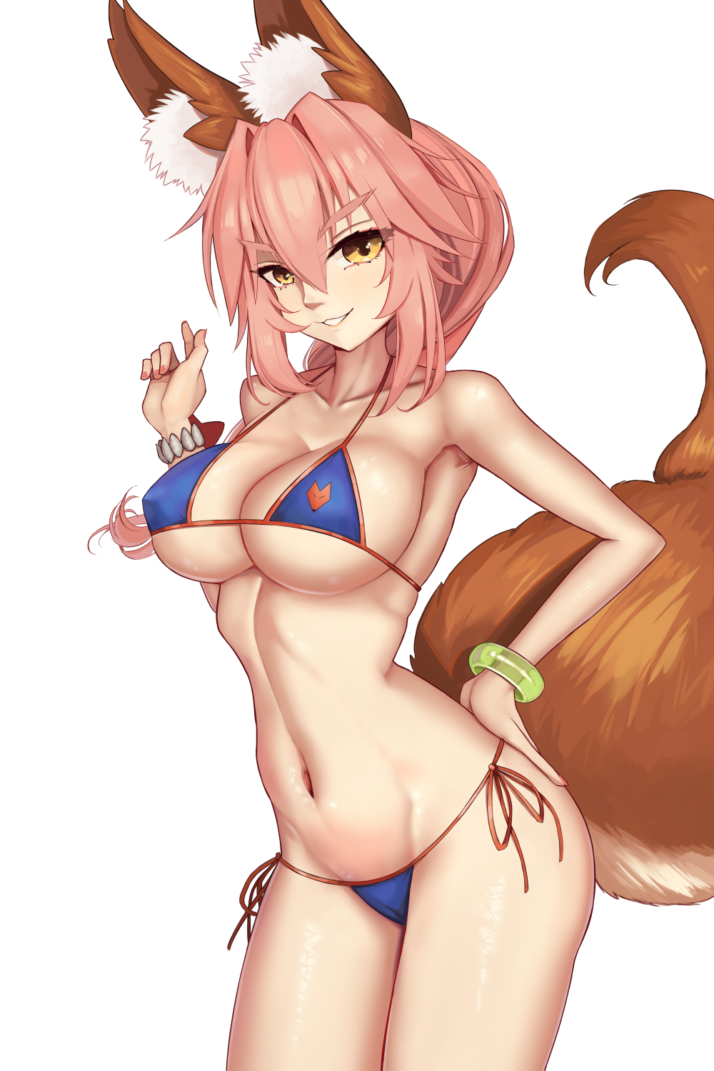kapi-san, tamamo no mae (fate), tamamo no mae (swimsuit lancer) (fate), fate/grand order, fate (series), tamamo (fate), highres, 1girl, animal ear fluff, animal ears, bare shoulders, bikini, blue bikini, blush, bracelet, breasts, cleavage, fox ears, fox girl, fox tail, grin, jewelry, large breasts, legs, long hair, looking at viewer, navel, pink hair, sidelocks, smile, solo, swimsuit, tail, thighs, toned, white background, yellow eyes