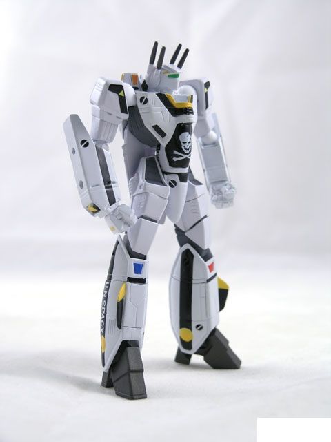 ichijou hikaru, roy focker, vf-1, vf-1s, choujikuu yousai macross, macross, macross: do you remember love?, 1980s (style), photo (medium), figure, mecha, model, oldschool, retro artstyle, robot, skull and crossbones, toy, valkyrie