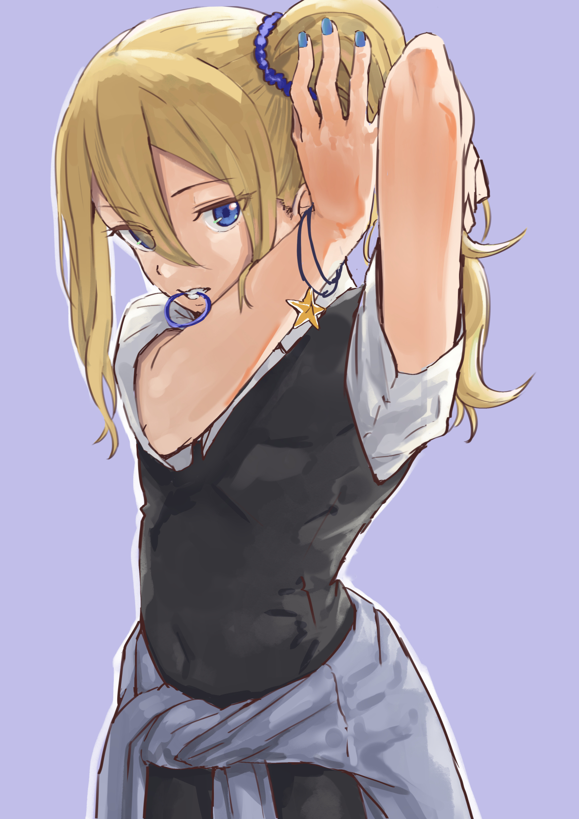 aiueonesan (umanaminoatama), hayasaka ai, kaguya-sama wa kokurasetai ~tensai-tachi no renai zunousen~, highres, 1girl, blonde hair, blue eyes, blue nails, dress, eyes visible through hair, hair between eyes, hair tie in mouth, long hair, looking at viewer, mouth hold, pinafore dress, school uniform, shirt, short sleeves, shuuchiin academy school uniform, side ponytail, sleeveless, sleeveless dress, solo, teeth, tying hair, white shirt