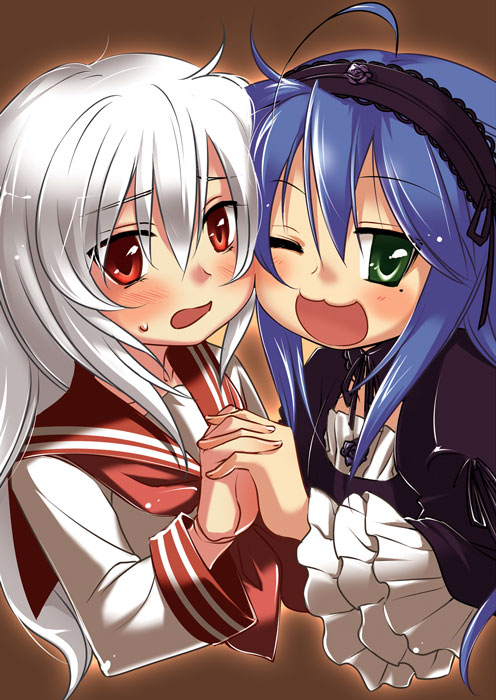 caffein, izumi konata, suigintou, lucky star, rozen maiden, :3, blush, cosplay, costume switch, crossover, holding hands, izumi konata (cosplay), smile, suigintou (cosplay)