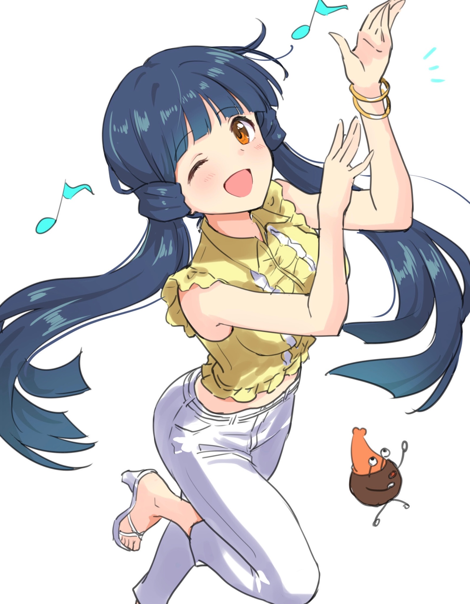 damokan66, kitakami reika, idolmaster, idolmaster million live!, idolmaster million live! theater days, highres, 1girl, ;d, bangle, blue hair, blunt bangs, bracelet, brown eyes, cowboy shot, creature, denim, eighth note, eyelashes, feet, foot up, frilled shirt, frills, high heel sandals, jeans, jewelry, light blush, long hair, midriff peek, musical note, one eye closed, open mouth, pants, sandals, shirt, sleeveless, sleeveless shirt, smile, solo, standing, standing on one leg, twintails with hair base, very long hair, white background, white pants, white sandals, wing collar, yellow shirt