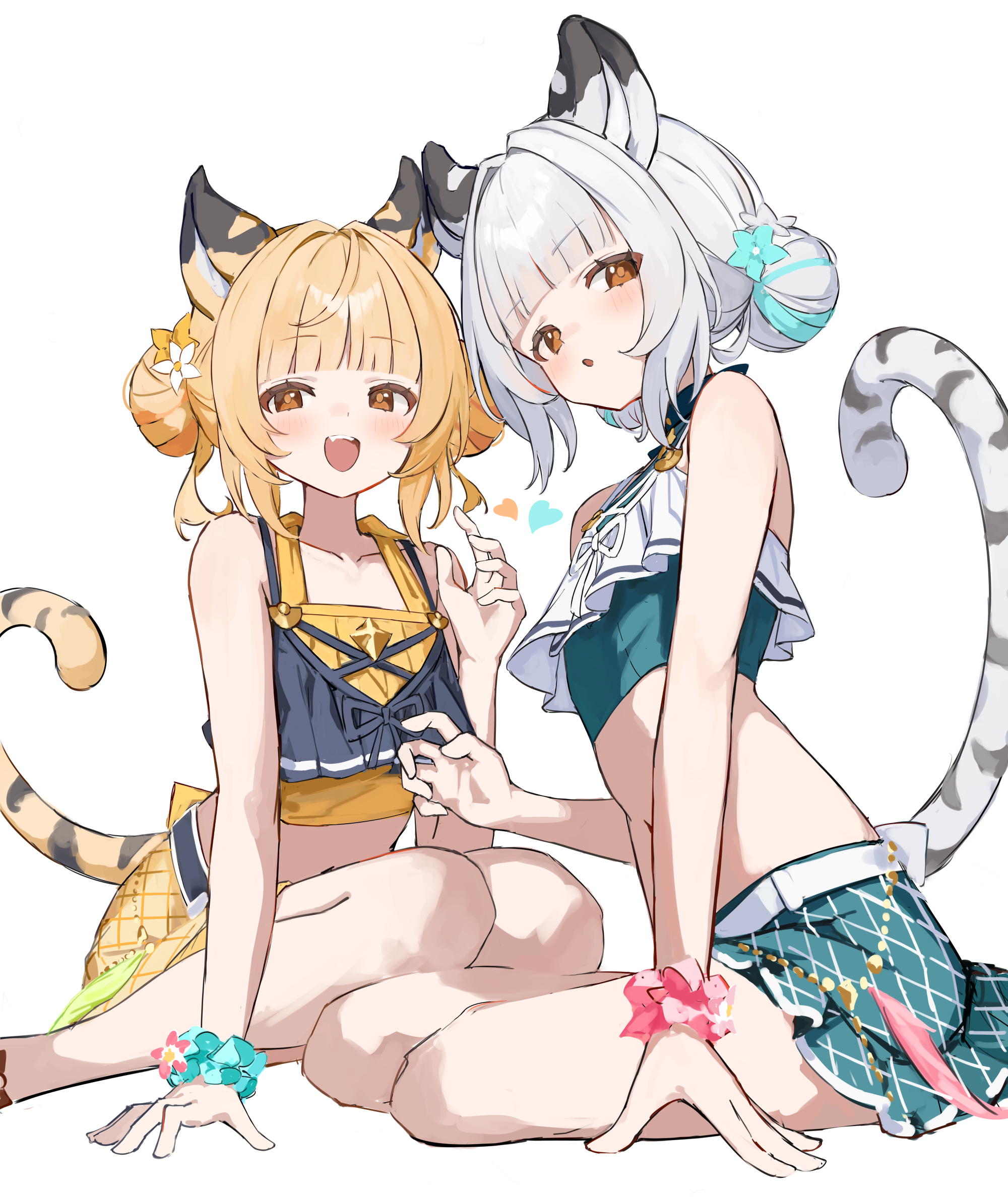 shiro wa (shiroshironix), bai (granblue fantasy), huang (granblue fantasy), granblue fantasy, commentary request, highres, 2girls, alternate costume, alternate hairstyle, animal ears, belt, bikini, bikini skirt, black belt, black bikini, blonde hair, blush, double bun, fang, flower, grey hair, hair bun, hair flower, hair intakes, hair ornament, looking at viewer, multicolored bikini, multiple girls, open mouth, siblings, simple background, sisters, sitting, smile, swimsuit, tail, tiger ears, tiger girl, tiger tail, twins, white background, white belt, white bikini, white hair, white tail, yellow bikini, yellow tail