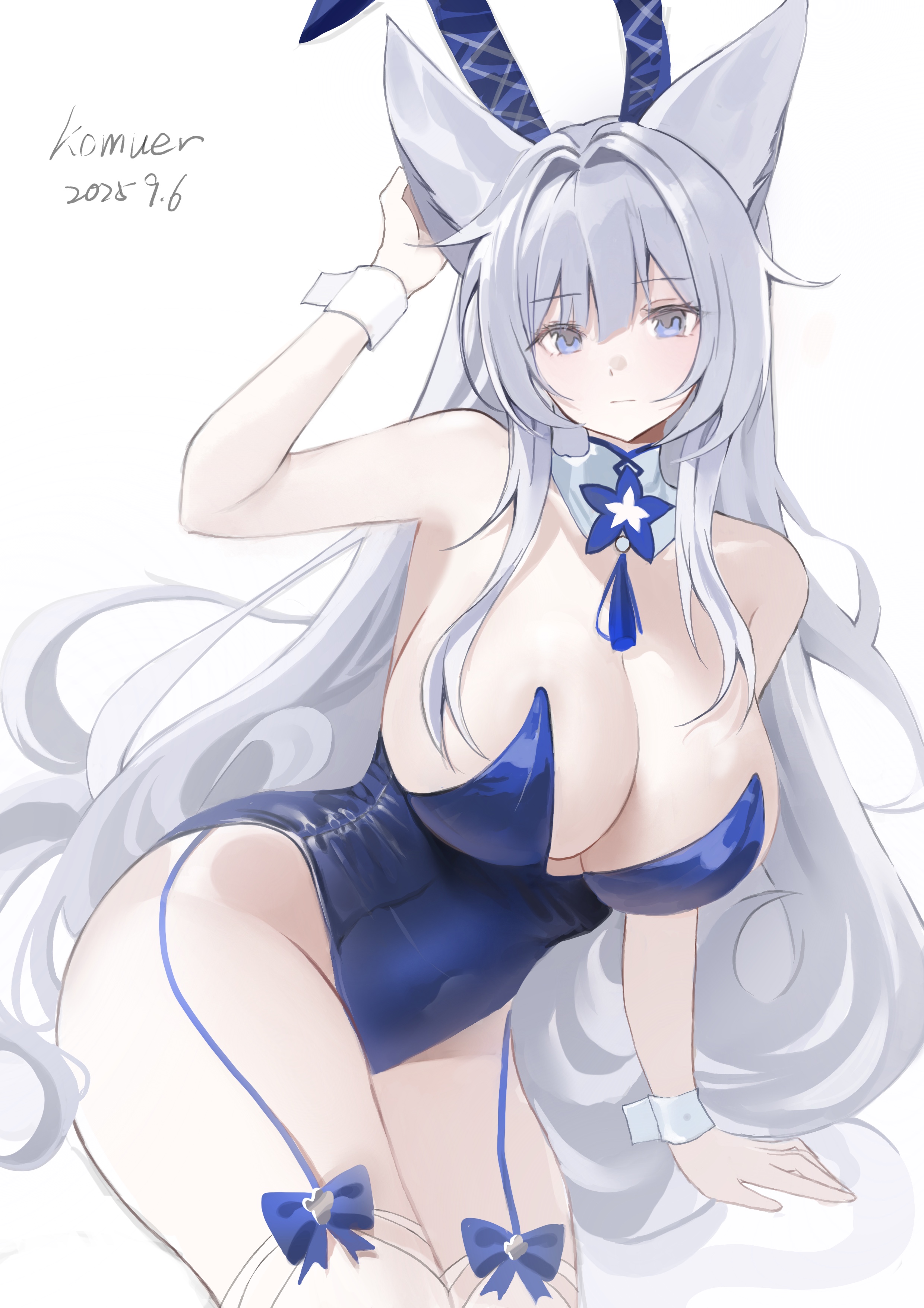 komuer, shinano (azur lane), shinano (visions of fantasy) (azur lane), azur lane, absurdres, highres, 1girl, animal ears, artist name, blue eyes, blue garter straps, blue leotard, breasts, collar, dated, fake animal ears, fox ears, fox girl, kitsune, kyuubi, large breasts, large tail, leotard, long hair, looking at viewer, multiple tails, official alternate costume, playboy bunny, rabbit ears, solo, tail, thighhighs, undersized breast cup, very long hair, white collar, white hair, white tail, white thighhighs, white wrist cuffs, wrist cuffs