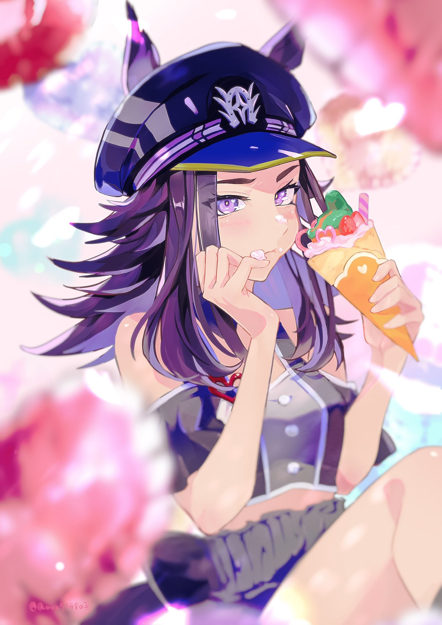 fenomeno (umamusume), umamusume, highres, 1girl, animal ears, balloon, bare shoulders, black hair, black shirt, black skirt, blush, carrot, closed mouth, cream, crepe, ears through headwear, food, hat, heart, heart balloon, holding, holding crepe, holding food, horse ears, horse girl, long hair, meni shuki rush-sshu!, multicolored hair, peaked cap, purple eyes, purple hair, quro914803, shirt, skirt