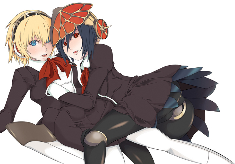 ghost-q, ri, aigis (persona), metis (persona), atlus, persona, persona 3, persona 3 the answer, 2girls, android, black hair, blonde hair, blue eyes, bow, multiple girls, red eyes, ribbon, school uniform, serafuku, yuri