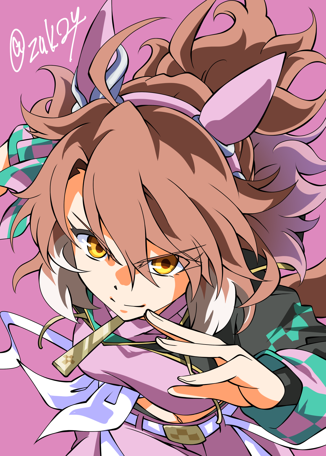 zukki (bijitaru), dantsu flame (umamusume), umamusume, commentary, highres, 1girl, animal ears, brown eyes, brown hair, ear covers, hair between eyes, horse ears, horse girl, long sleeves, looking at viewer, midriff, multicolored hair, navel, purple background, running, simple background, solo, twitter username, white hair