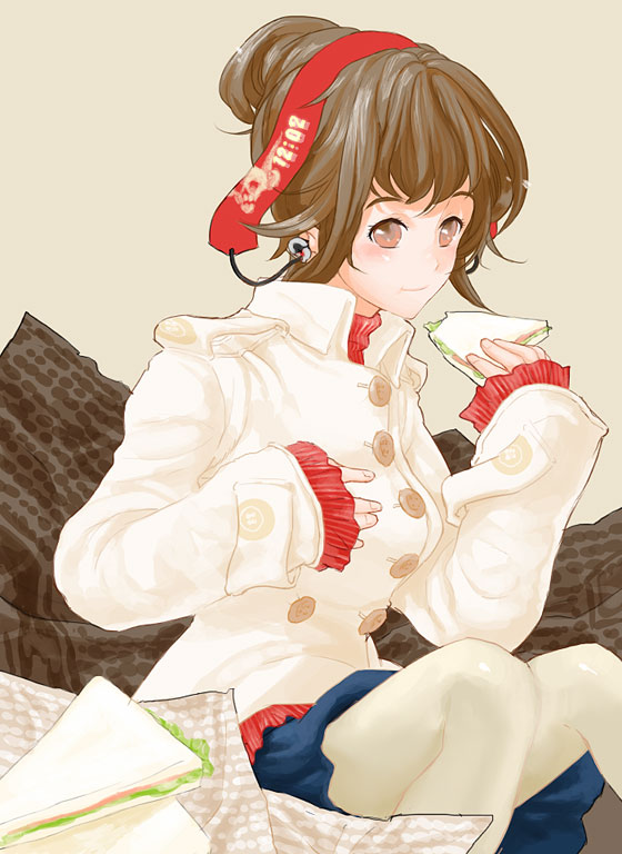 kyuusugi toku, bad id, bad pixiv id, brown hair, eating, fashion, food, hairband, headphones, sandwich, solo