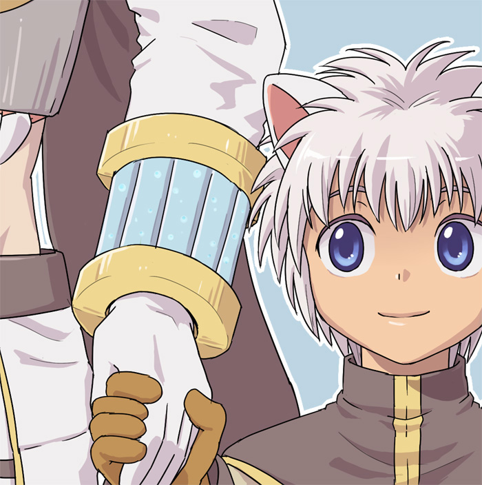 susukinohukurou, alchemist (ragnarok online), genetic (ragnarok online), ragnarok online, commentary request, 2boys, animal ears, blue background, blue eyes, brown gloves, cape, cat boy, cat ears, closed mouth, gloves, grey cape, holding hands, male focus, multiple boys, short hair, simple background, smile, solo focus, white gloves