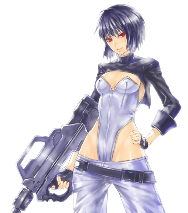 nidy, kusanagi motoko, ghost in the shell, 1girl, belt, breasts, cleavage, female focus, fingerless gloves, gloves, gun, hand on own hip, highleg, highleg leotard, hip focus, leotard, lowleg, purple hair, red eyes, rifle, short hair, smile, solo, weapon