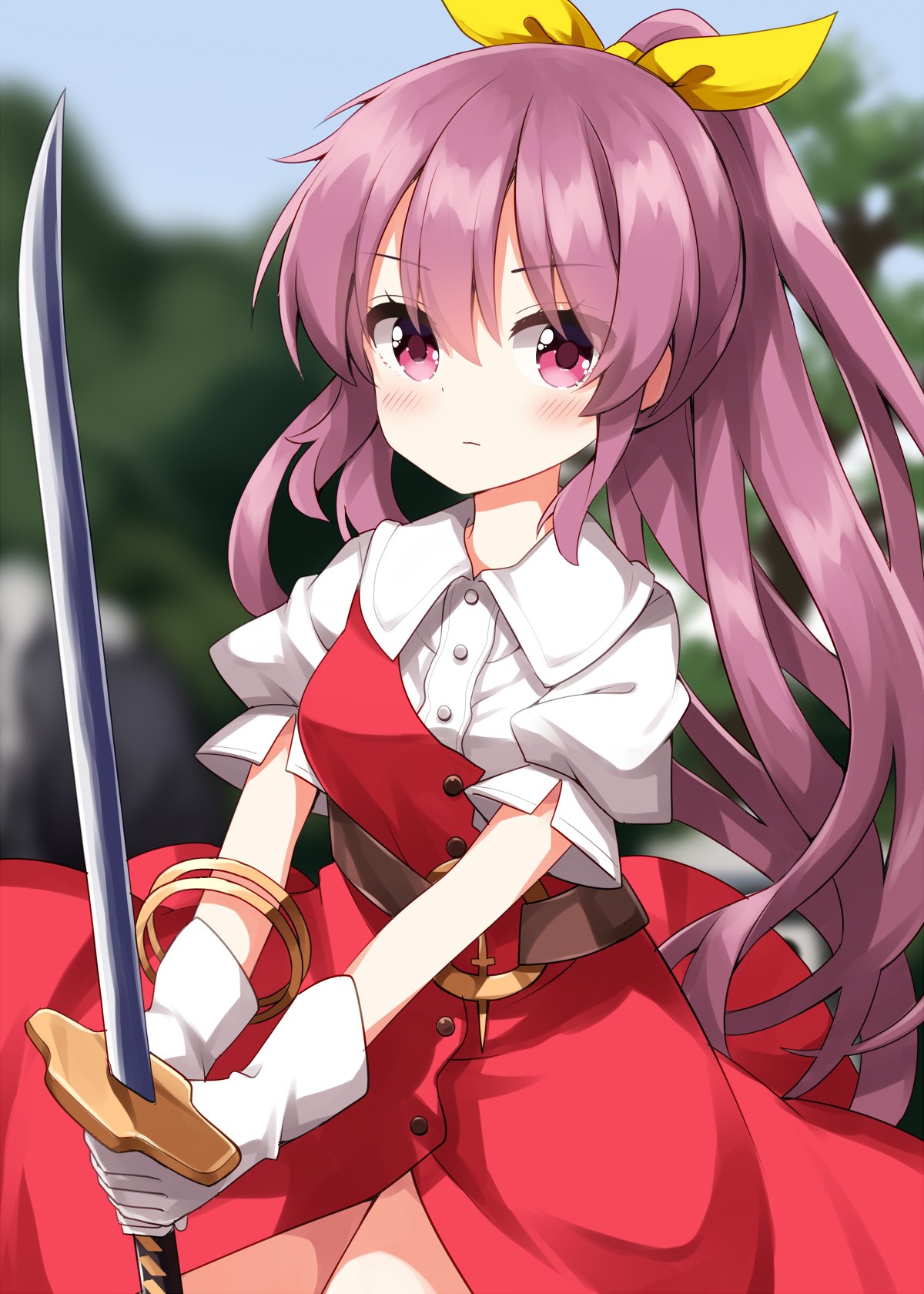 ruu (tksymkw), watatsuki no yorihime, touhou, commentary, highres, 1girl, blurry, blurry background, blush, closed mouth, collared shirt, cowboy shot, hair ribbon, holding, holding sword, holding weapon, long hair, looking at viewer, pink eyes, pink hair, ponytail, red skirt, ribbon, shirt, short sleeves, skirt, solo, sword, weapon, white shirt, yellow ribbon
