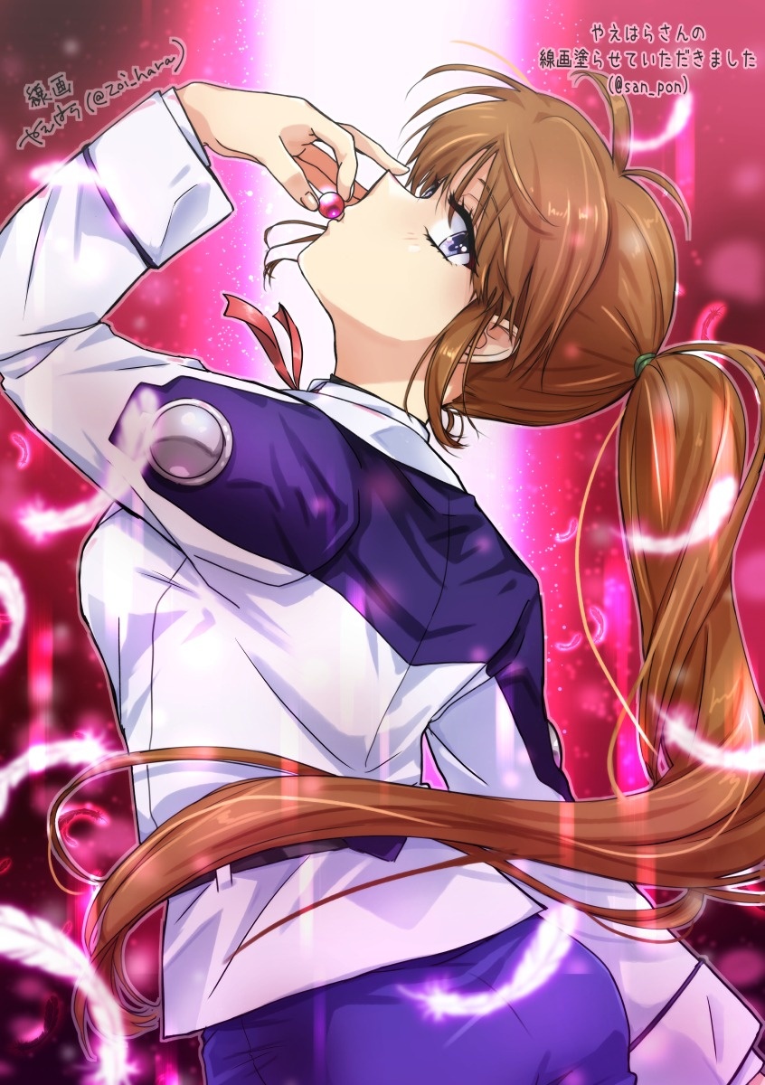 san-pon, raising heart, raising heart (standby mode), takamachi nanoha, lyrical nanoha, mahou shoujo lyrical nanoha strikers, commentary request, highres, translation request, 1girl, blue skirt, breasts, brown hair, feathers, jacket, large breasts, looking at viewer, purple eyes, side ponytail, skirt, solo, white jacket