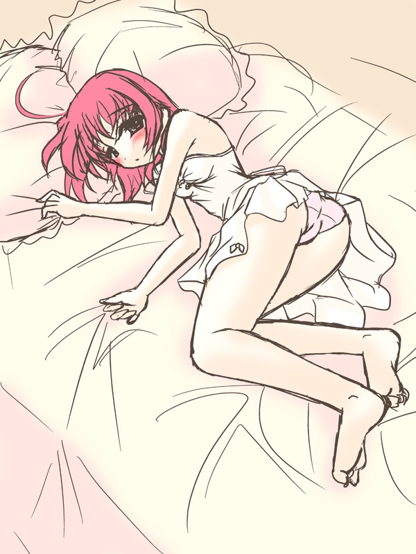 frapowa, caro ru lushe, lyrical nanoha, mahou shoujo lyrical nanoha, mahou shoujo lyrical nanoha strikers, 00s, barefoot, bed, bent over, blush, panties, pink panties, solo, underwear