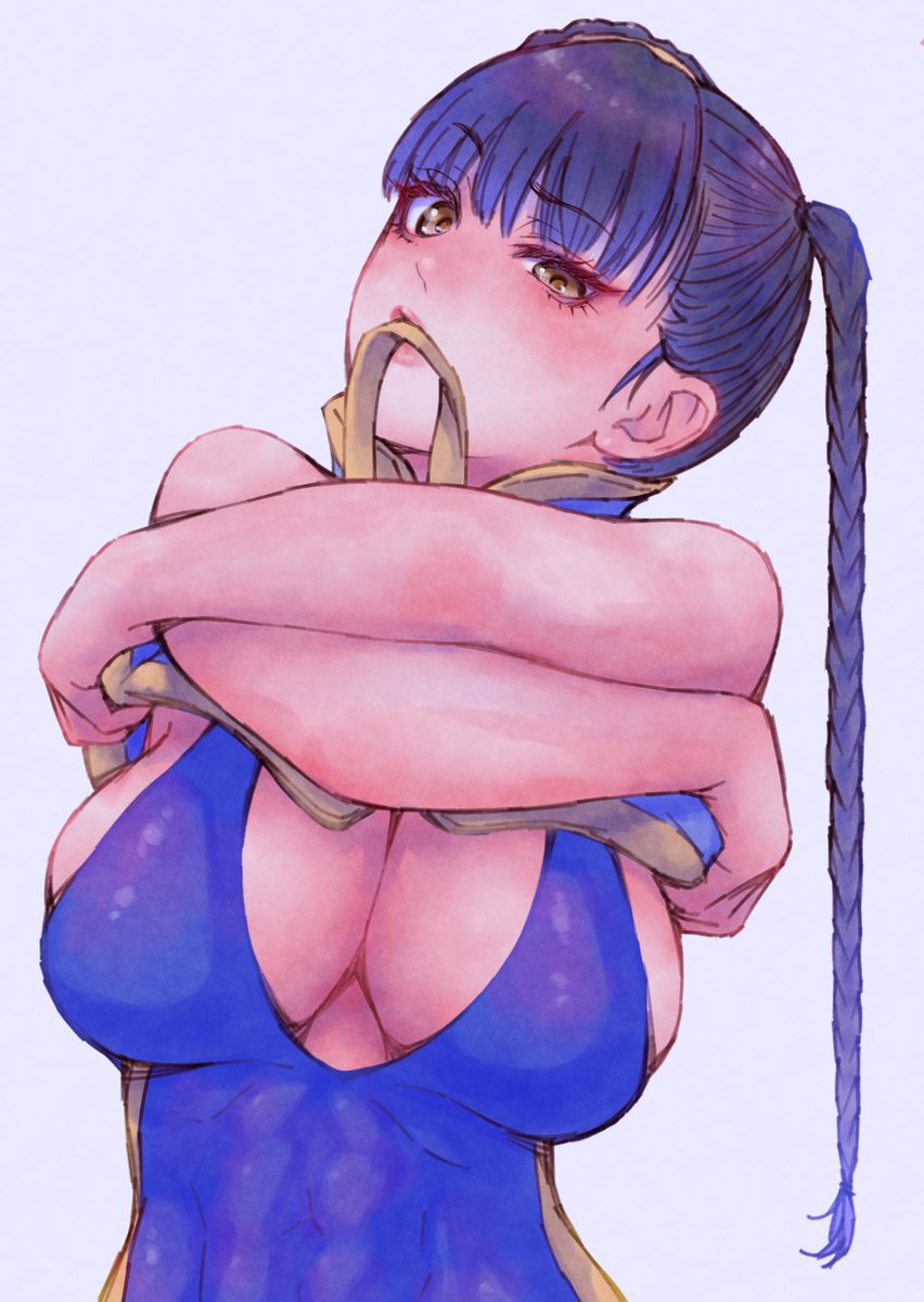 delarocha82, chun-li, capcom, street fighter, street fighter zero (series), highres, 1girl, abs, black hair, braid, braided bun, breasts, brown eyes, cleavage, hair bun, large breasts, leotard, looking at viewer, mouth hold, solo, undressing