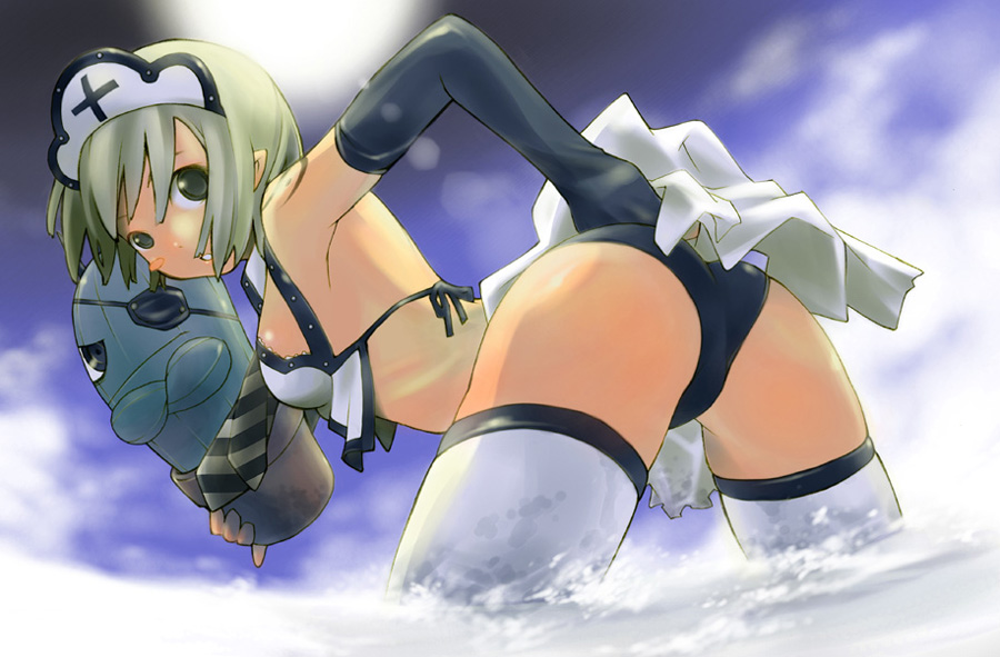 haku (artist), haku (sabosoda), 1girl, ass, bent over, bikini, black gloves, clothes lift, elbow gloves, eyepatch, female focus, fingerless gloves, from behind, gloves, hand on own hip, headdress, looking back, necktie, ocean, panties, pirate, pointy ears, short hair, skirt, skirt lift, sky, solo, swimsuit, thighhighs, underwear, upskirt, water, zettai ryouiki