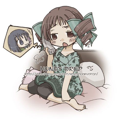 makiemon, matsudaira touko, nijou noriko, maria-sama ga miteru, lowres, 00s, 2girls, blunt bangs, blush, brown eyes, brown hair, collarbone, drill hair, full body, multiple girls, short hair, simple background, sitting, twin drills, twintails, wariza, white background