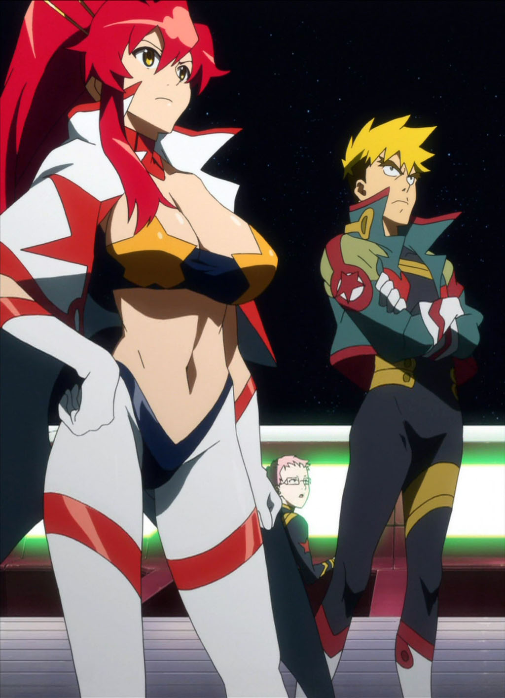 kittan bachika, space yoko, yoko littner, gainax, tengen toppa gurren lagann, anime screenshot, highres, stitched, third-party edit, 00s, 1girl, 2boys, bandeau, breasts, cape, cleavage, gloves, gorget, hair ornament, hair stick, hand on own hip, huge breasts, midriff, multiple boys, navel, ponytail, red hair, solo focus, strapless, thick eyebrows, tube top, white gloves