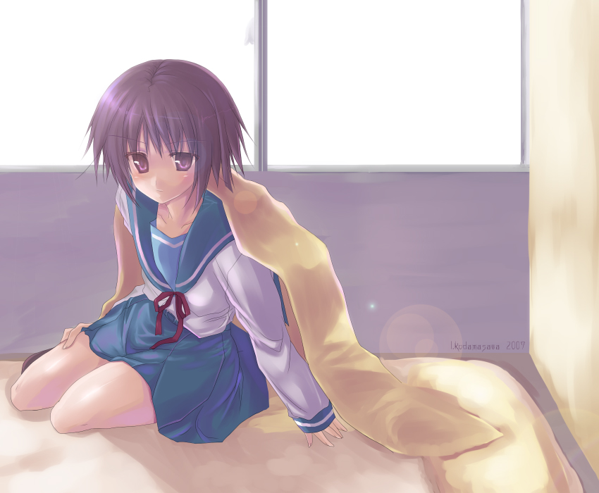 kodamasawa izumi, nagato yuki, suzumiya haruhi no yuuutsu, 00s, 1girl, blanket, female focus, lens flare, purple eyes, purple hair, school uniform, serafuku, short hair, sitting, skirt, solo, window