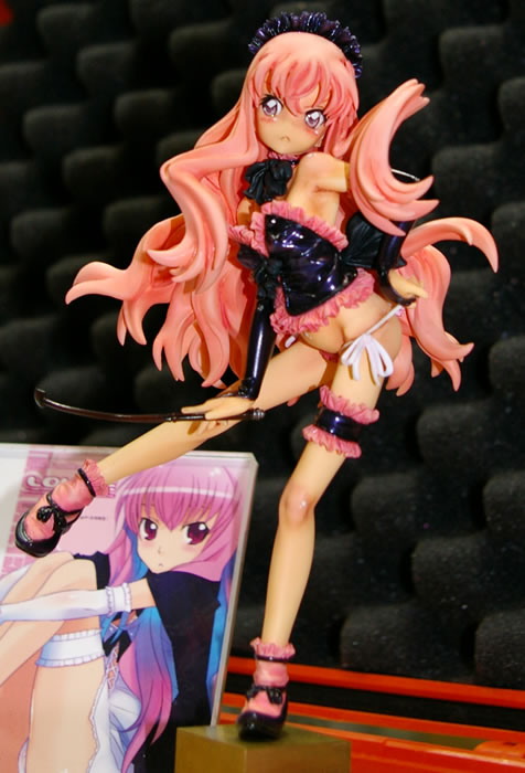 louise francoise le blanc de la valliere, wonder festival, wonder festival 2007, zero no tsukaima, photo (medium), 00s, bustier, figure, frilled thigh strap, lingerie, solo, thigh strap, underwear