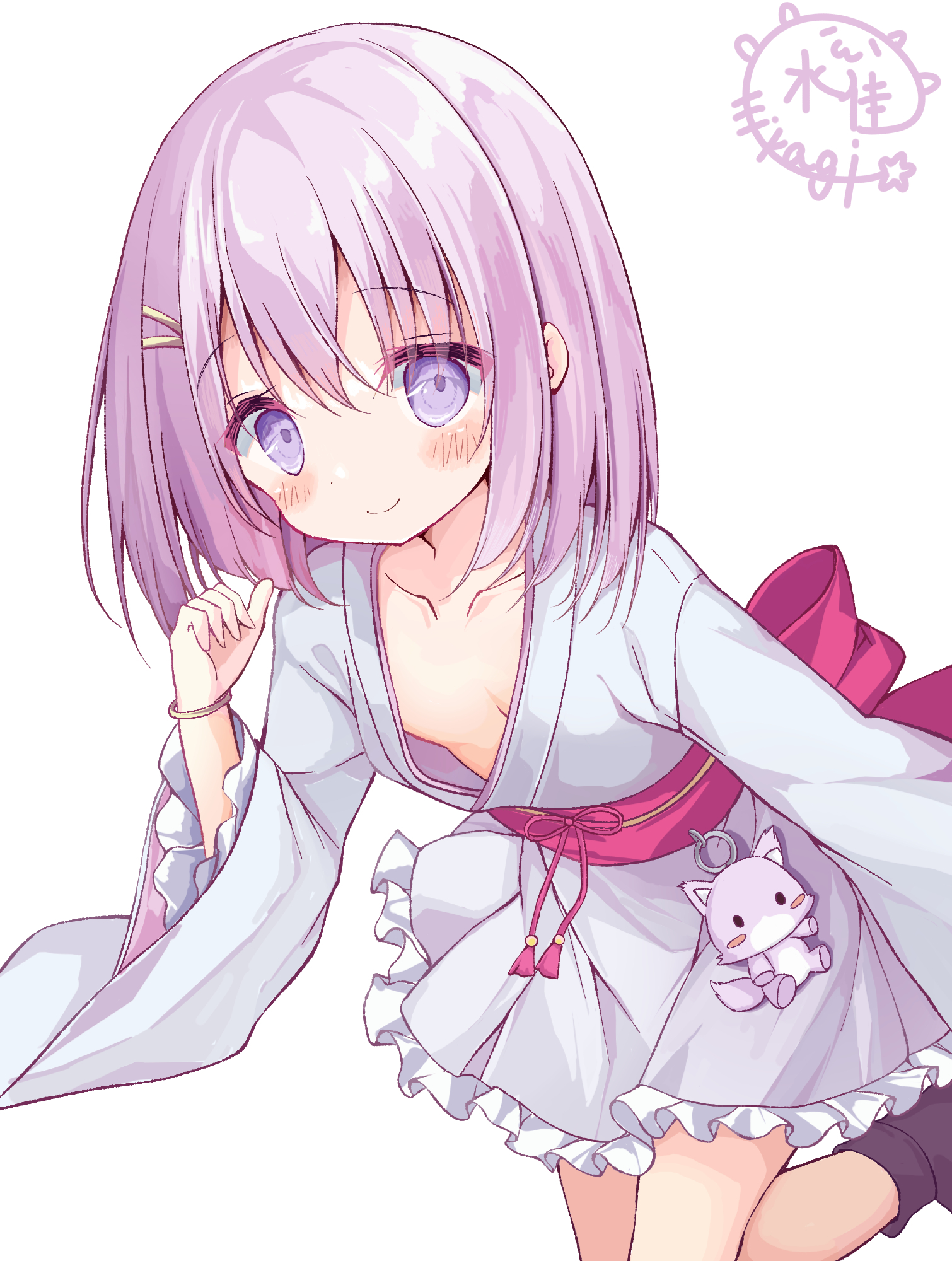 suika hiragi, character request, copyright request, highres, 1girl, blush, breasts, closed mouth, feet out of frame, hair ornament, hairclip, japanese clothes, kimono, knees out of frame, looking at viewer, medium hair, purple eyes, purple hair, short kimono, signature, small breasts, smile, solo, white background, wide sleeves