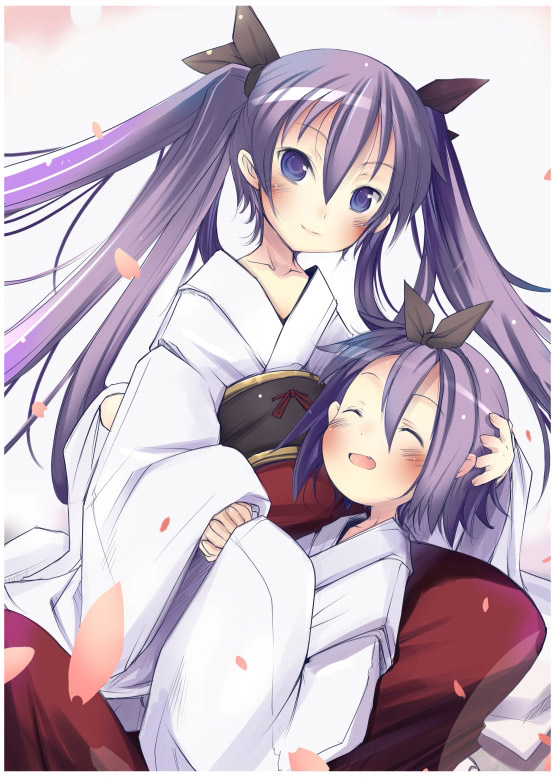 kawahara megumi, hiiragi kagami, hiiragi tsukasa, lucky star, 00s, 2girls, japanese clothes, kimono, multiple girls, siblings, sisters, twins