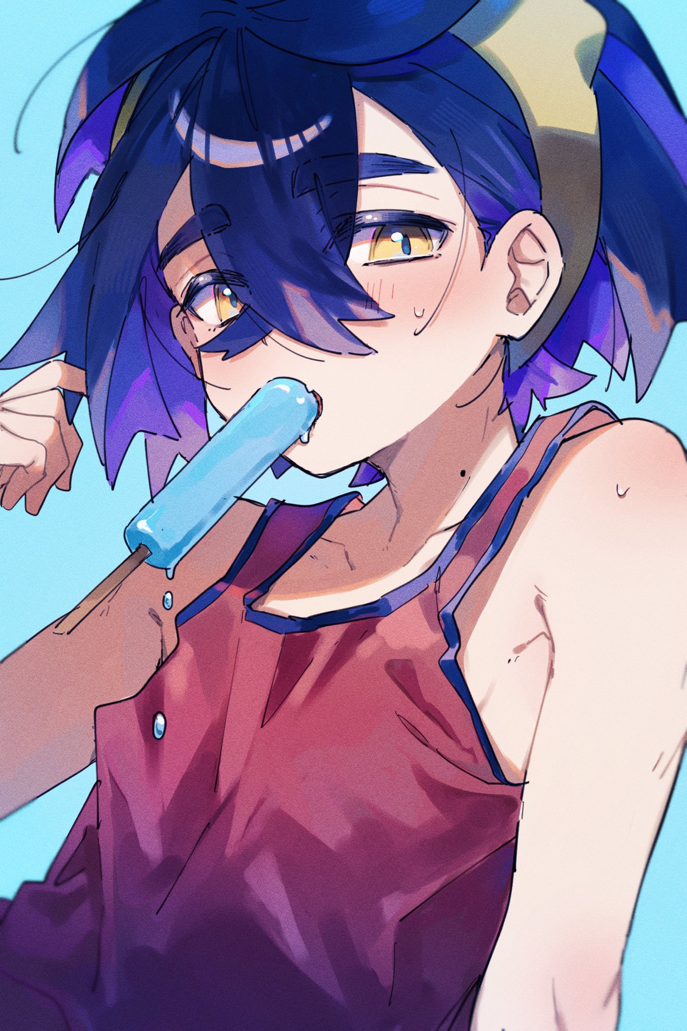 nekojiri, kieran (pokemon), nintendo, pokemon, pokemon sv, commentary, highres, symbol-only commentary, 1boy, bare shoulders, black hair, blue background, blush, crossed bangs, food, food in mouth, hair between eyes, hairband, looking at viewer, male focus, multicolored hair, popsicle, popsicle in mouth, purple hair, red tank top, simple background, solo, sweat, tank top, upper body, yellow eyes, yellow hairband