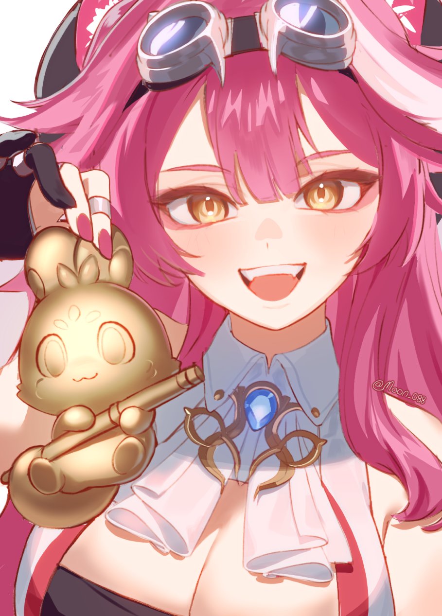 chattino (raora panthera), raora panthera, raora panthera (1st costume), hololive, hololive english, commentary, english commentary, highres, 1girl, animal ears, artist name, ascot, bare shoulders, beret, black gloves, black hat, blue gemstone, blush, breasts, cleavage, eyeshadow, fangs, fingernails, gem, gloves, goggles, goggles on head, half gloves, hat, holding, jewelry, large breasts, long hair, looking at viewer, makeup, multicolored hair, multiple rings, muun 088, nail polish, open mouth, panther ears, panther girl, pink eyeshadow, pink hair, pink nails, ring, shirt, simple background, sleeveless, sleeveless shirt, smile, solo, streaked hair, teeth, twitter username, two-tone hair, upper body, upper teeth only, virtual youtuber, white ascot, white background, white shirt, yellow eyes