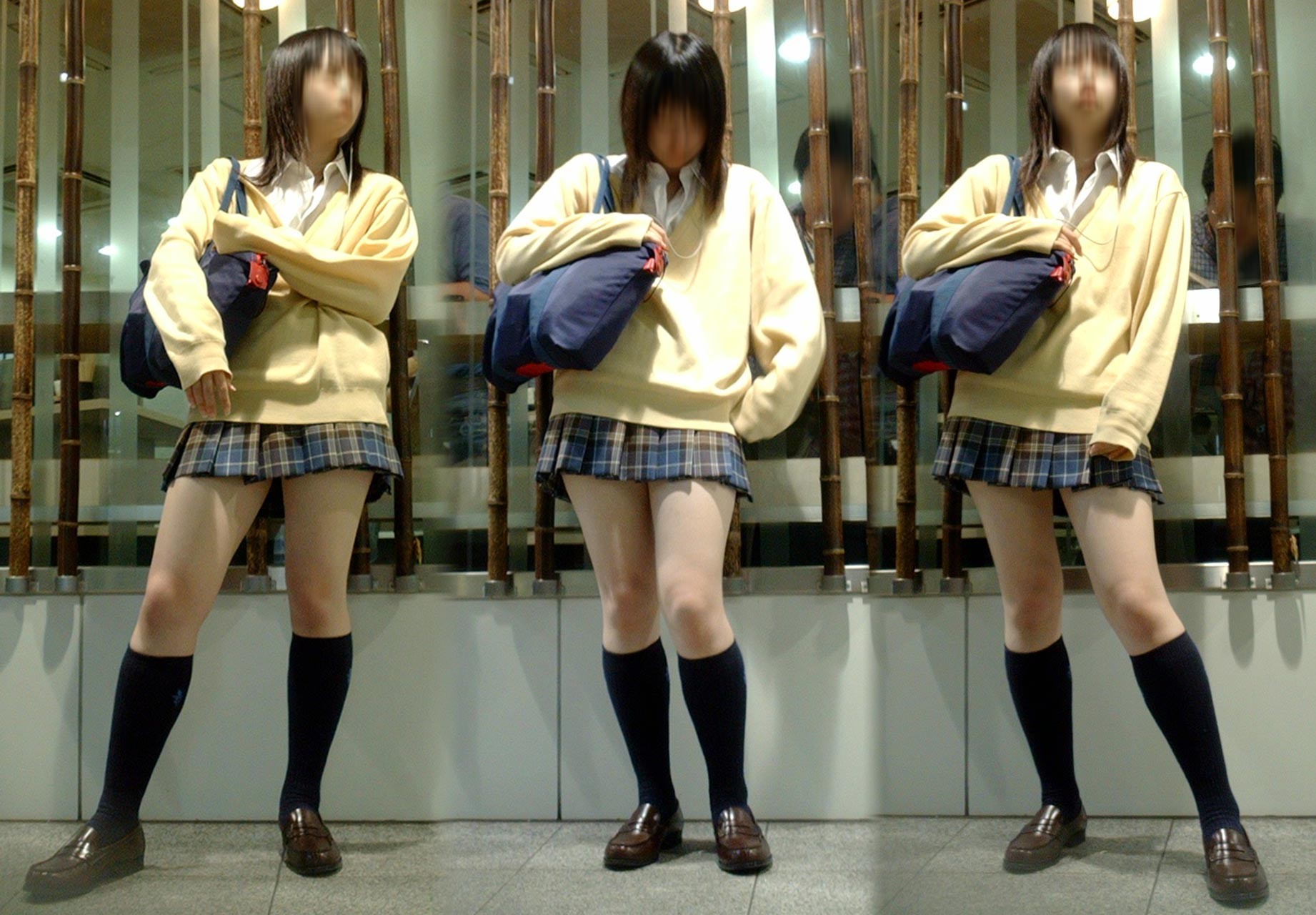 highres, off-topic, photo (medium), asian, faceless, miniskirt, school uniform, serafuku, skirt, sweater