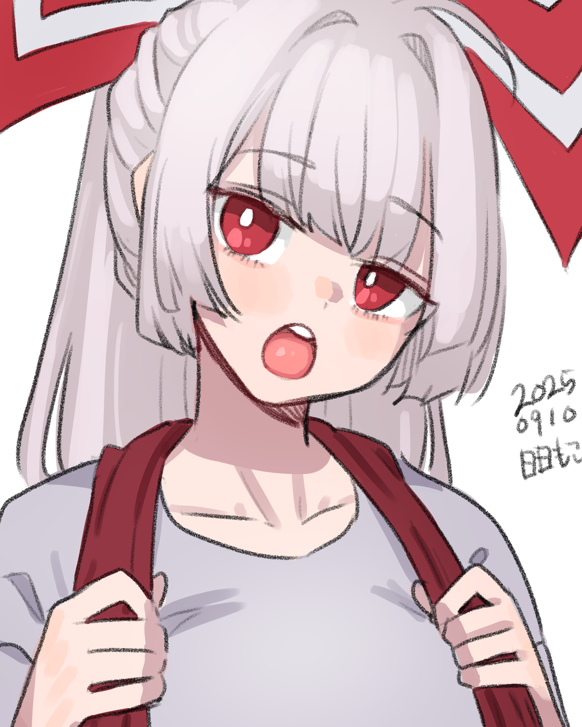 neophyte, fujiwara no mokou, touhou, absurdres, highres, 1girl, blunt bangs, bow, bright pupils, collarbone, dated, dated commentary, grey shirt, hair bow, half-closed eyes, hands up, head tilt, high ponytail, holding strap, light blush, long hair, looking at viewer, open mouth, ponytail, red bow, red eyes, round teeth, shirt, simple background, solo, strap pull, teeth, two-tone bow, upper body, upper teeth only, white background, white bow, white hair, white pupils