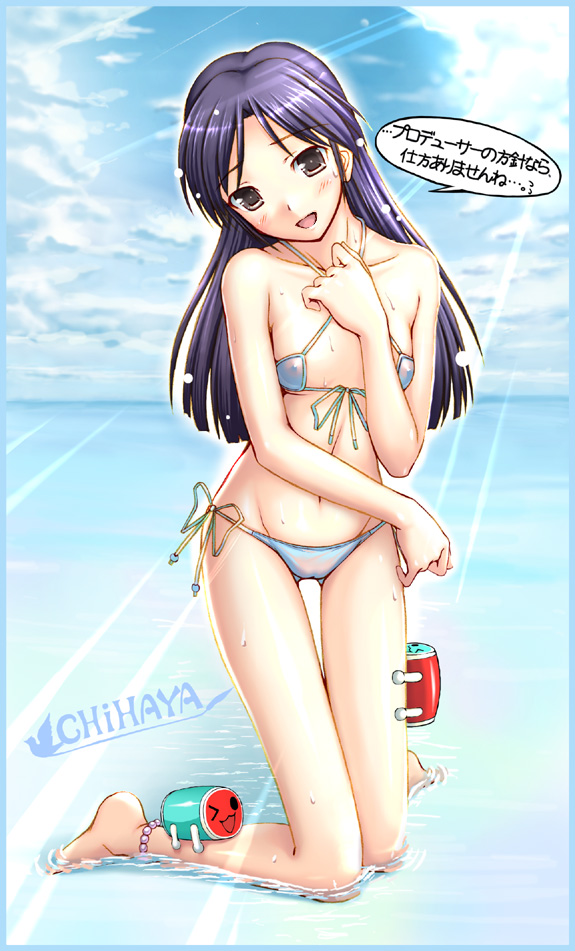 nomura teruya, kisaragi chihaya, wada don, wada katsu, idolmaster, idolmaster (classic), idolmaster 1, taiko no tatsujin, translated, 00s, 1girl, anklet, barefoot, bikini, day, female focus, front-tie top, head tilt, jewelry, kneeling, open mouth, partially submerged, shallow water, side-tie bikini bottom, solo, sunlight, swimsuit, thigh gap, water, wet