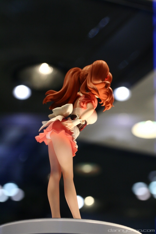 asahina mikuru, suzumiya haruhi no yuuutsu, wonder festival, wonder festival 2007, photo (medium), 00s, ass, figure, figure (medium), panties, pantyshot, solo, underwear, upskirt, waitress