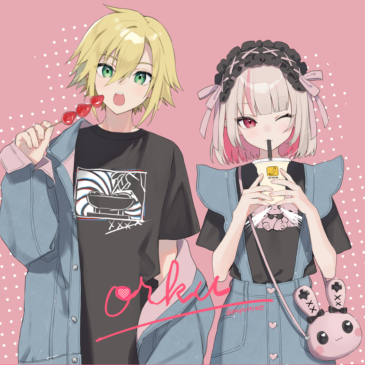 potti-p, makaino ririmu, uzuki kou, nijisanji, commentary request, highres, 1boy, 1girl, bag, black shirt, blonde hair, blue skirt, blush, cup, drinking straw, drinking straw in mouth, food, green eyes, grey hair, hair between eyes, hairband, holding, holding cup, holding food, jacket, lolita hairband, long sleeves, looking at viewer, multicolored hair, off shoulder, one eye closed, open clothes, open jacket, open mouth, pink background, red eyes, red hair, shirt, short sleeves, skirt, suspender skirt, suspenders, t-shirt, tanghulu, teeth, twitter username, upper teeth only, virtual youtuber