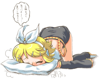 manjiduka, kagamine rin, vocaloid, lowres, translation request, arm warmers, blonde hair, closed eyes, hair ornament, hairclip, pillow, shorts, solo, top-down bottom-up
