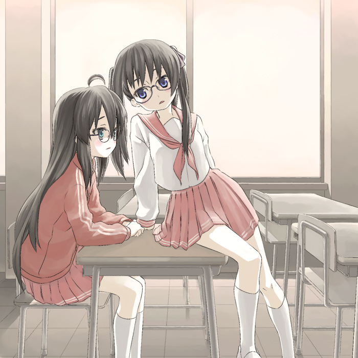 reki (tiny fin), hiiragi kagami, izumi konata, kurokona, lucky star, 00s, black hair, chair, classroom, desk, glasses, on chair, school, school desk, school uniform, serafuku, skirt, striped clothes, striped skirt