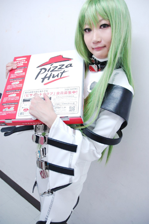 c.c., code geass, pizza hut, lowres, photo (medium), asian, cosplay, food, pizza