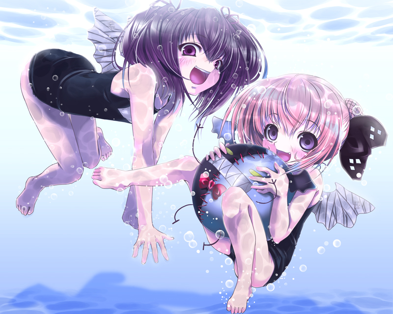 cura, lo (gothic delusion), gothic delusion, official art, 2girls, air bubble, blonde hair, blush, brown hair, bubble, creature, hibikinomori yayoi, looking at viewer, multiple girls, one-piece swimsuit, open mouth, purple eyes, school swimsuit, smile, swimming, swimsuit, underwater