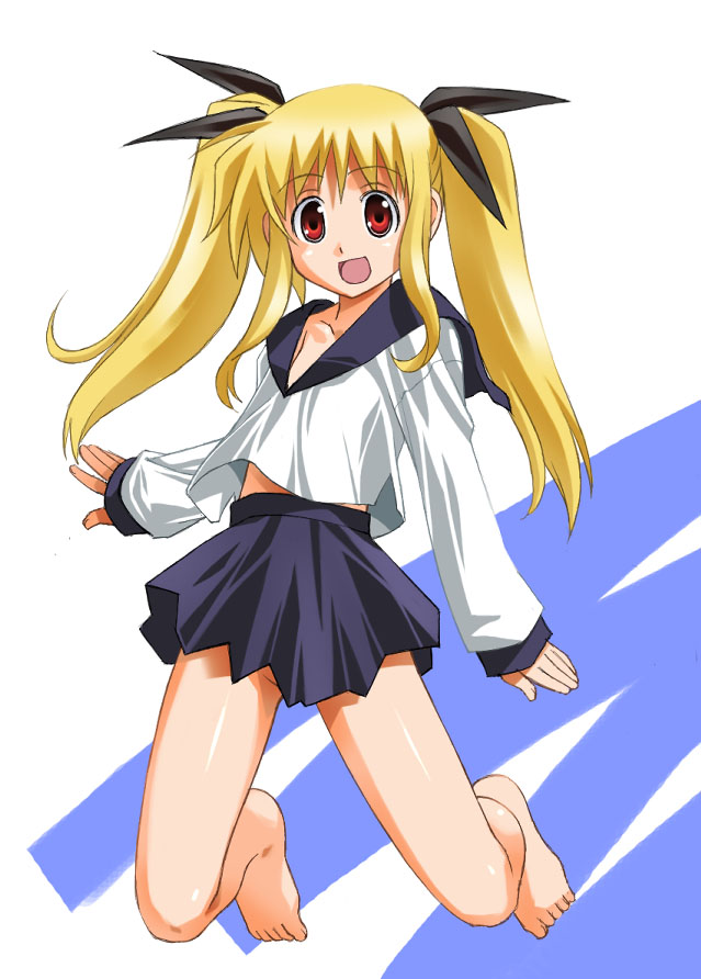 umekichi, fate testarossa, lyrical nanoha, mahou shoujo lyrical nanoha, 00s, barefoot, no panties, school uniform, serafuku, solo