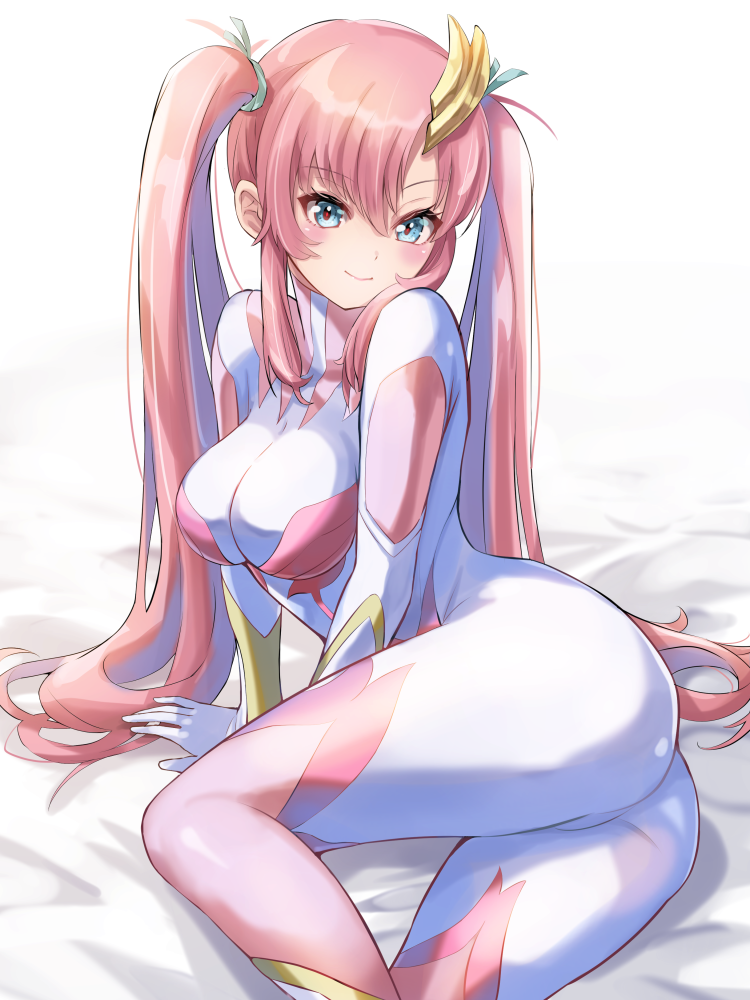 pariya 0001, lacus clyne, gundam, gundam seed, gundam seed freedom, 1girl, ass, blue eyes, bodysuit, breasts, hair ornament, impossible bodysuit, impossible clothes, large breasts, long hair, looking at viewer, mecha pilot suit, pink hair, simple background, skin tight, smile, solo, twintails, very long hair