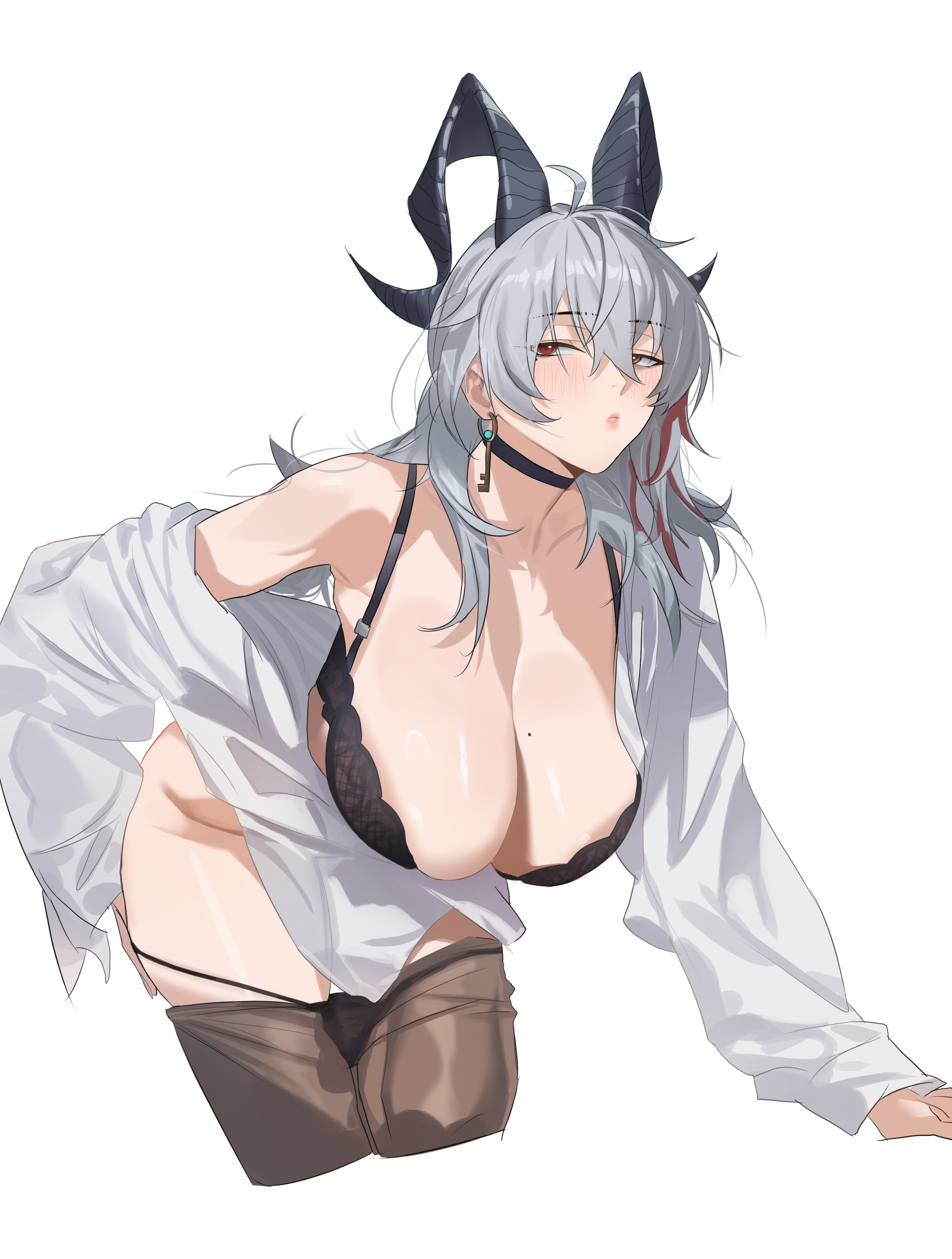 22 (wawara22), zani (wuthering waves), wuthering waves, absurdres, commentary, english commentary, highres, 1girl, ahoge, alternate breast size (larger), bare shoulders, black bra, black choker, black horns, black panties, black pantyhose, bra, breasts, choker, closed mouth, collarbone, cropped legs, curled horns, earrings, groin, hair between eyes, horns, huge breasts, jewelry, key earrings, leaning forward, light blush, long hair, mole, mole on breast, multicolored hair, panties, panty pull, pantyhose, red eyes, shirt, simple background, solo, streaked hair, underwear, undressing, white background, white shirt