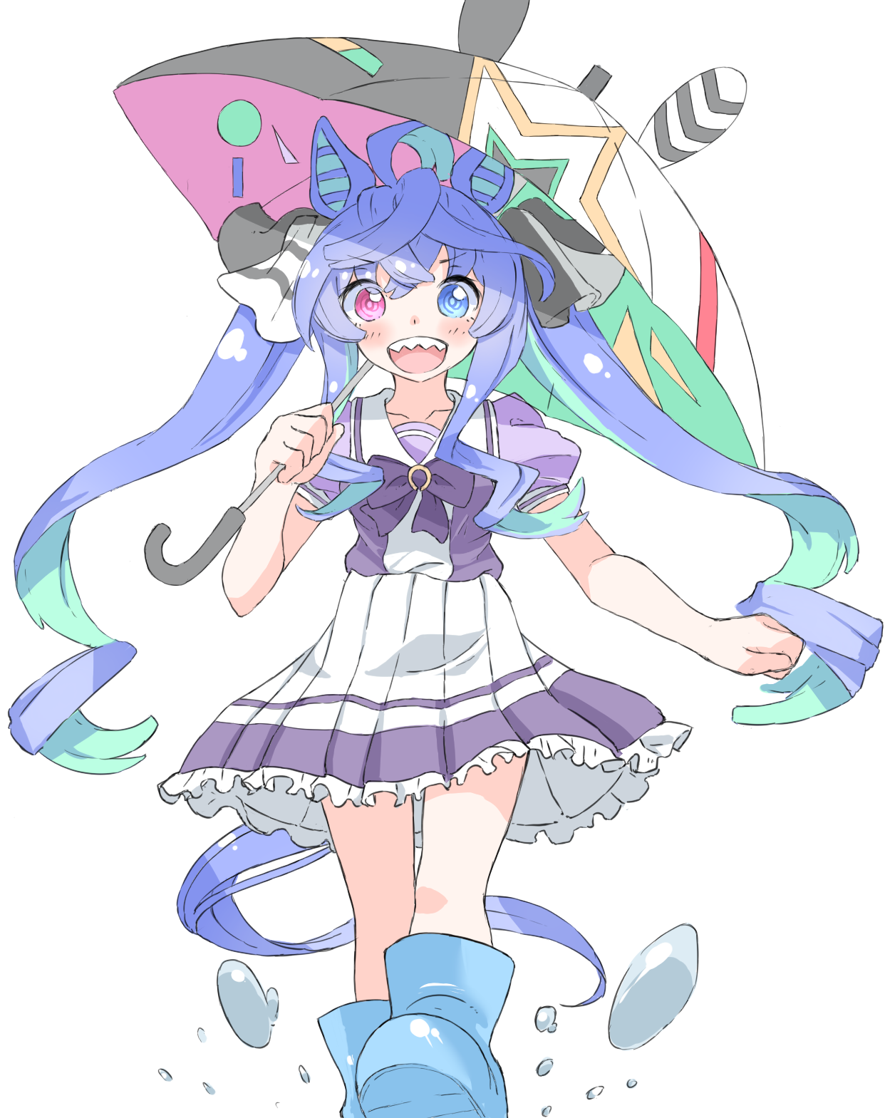 norippe (user zgsf8872), twin turbo (umamusume), umamusume, commentary request, highres, 1girl, :d, ahoge, animal ears, blue boots, blue eyes, blue hair, boots, bow, breasts, frilled skirt, frills, heterochromia, holding, holding umbrella, horse ears, horse girl, horse tail, long hair, multicolored hair, open mouth, pink eyes, pleated skirt, puffy short sleeves, puffy sleeves, purple bow, purple shirt, rubber boots, school uniform, shirt, short sleeves, simple background, skirt, small breasts, smile, solo, tail, tracen school uniform, twintails, two-tone hair, umbrella, very long hair, walking, water drop, white background, white skirt