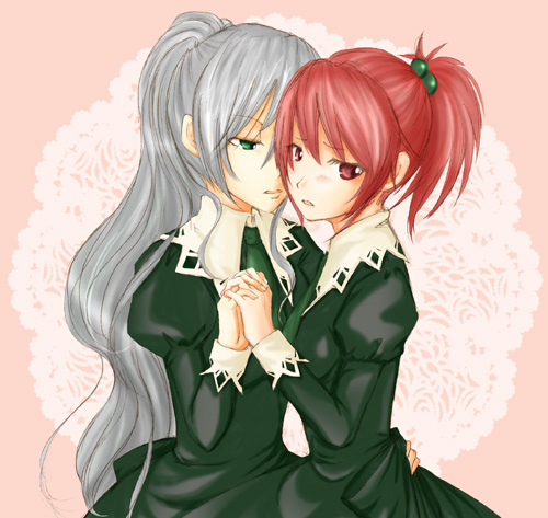 aoi nagisa, hanazono shizuma, strawberry panic!, silver hair, lowres, 00s, 2girls, dress, green eyes, holding hands, long hair, multiple girls, necktie, ponytail, red eyes, red hair, yuri