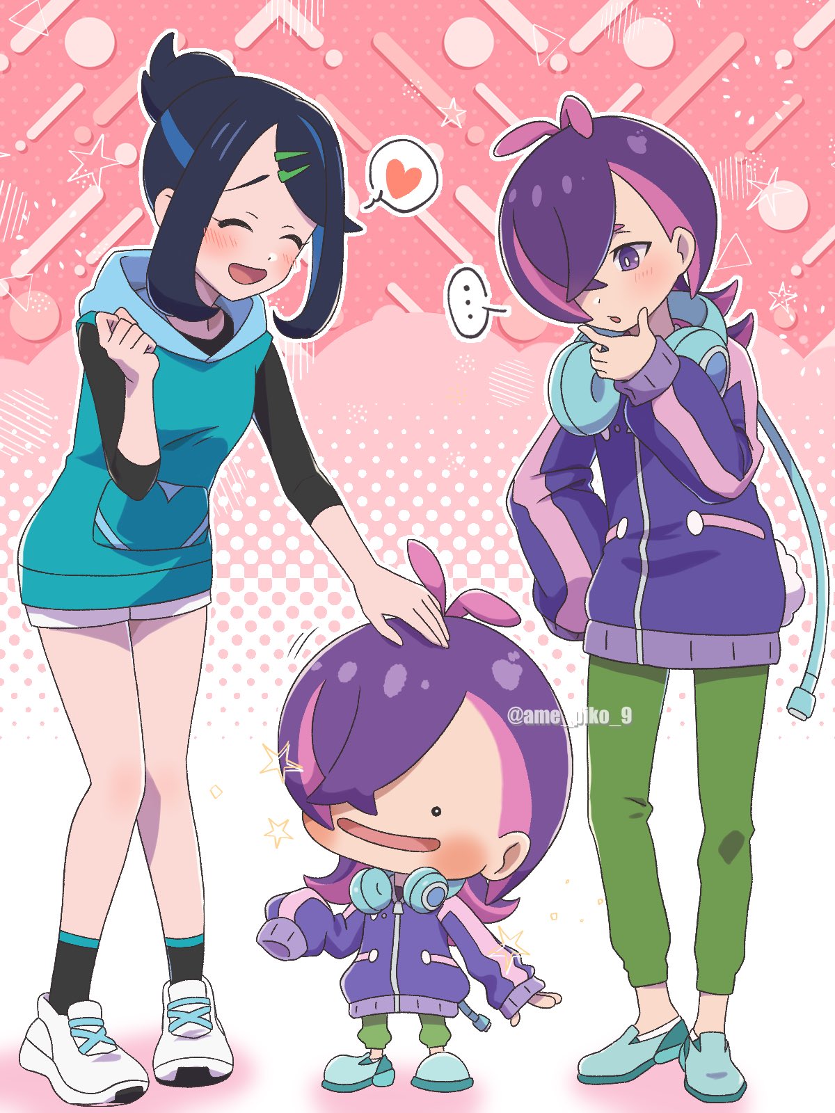 amedamaneko, ditto, dot (pokemon), female protagonist (pokemon pokopia), liko (pokemon), transformed ditto, nintendo, pokemon, pokemon (anime), pokemon horizons, pokemon pokopia, highres, …, . ., 3girls, :d, ^ ^, black shirt, black socks, blue hair, blue shoes, blush, breasts, cable, closed eyes, cosplay, dot (pokemon) (cosplay), gen 1 pokemon, green pants, hair bun, hair ornament, hair over one eye, hairclip, hand on own chin, hand on own hip, hand up, headpat, headphones, headphones around neck, heart, hood, hooded vest, hoodie, jacket, knees together feet apart, leaning forward, looking at another, medium hair, multicolored hair, multiple girls, open mouth, pants, patterned background, pigeon-toed, pink background, pink hair, pocket, pokemon (creature), purple eyes, purple hair, purple jacket, raised inner eyebrows, shirt, shoes, short shorts, shorts, sidelocks, single sleeve past fingers, single sleeve past wrist, small breasts, smile, socks, sparkle, spoken ellipsis, spoken heart, standing, swept bangs, thinking, twitter username, two-tone hair, undershirt, vest, white shoes, white shorts, white socks