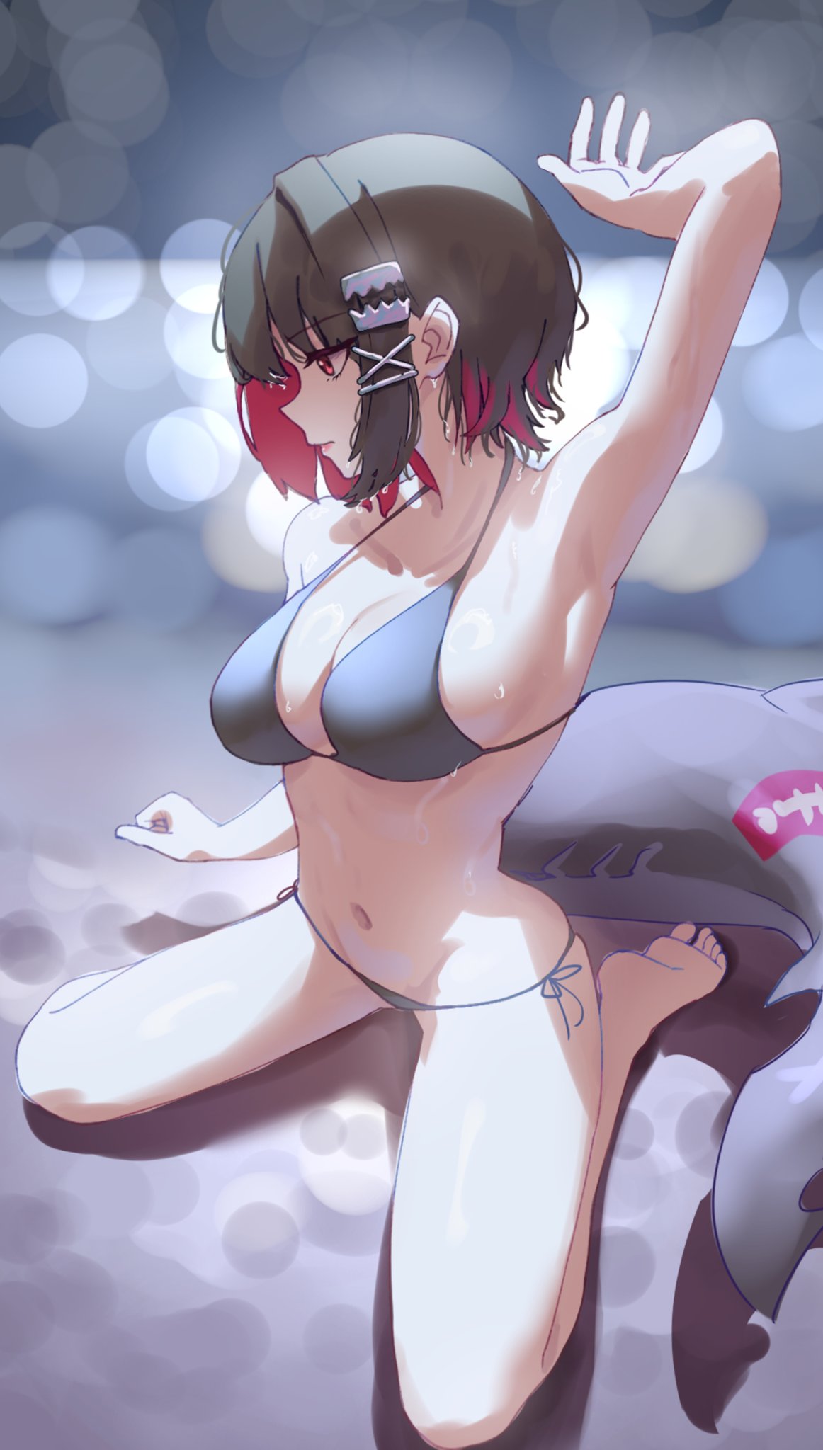 mofumogu (mogu-tan), ellen joe, zenless zone zero, highres, 1girl, arm up, armpits, bare arms, bare legs, bare shoulders, barefoot, beach, bikini, black bikini, colored inner hair, fins, fish tail, looking to the side, multicolored hair, navel, night, night sky, razor blade hair ornament, red hair, scar, scar on tail, shark girl, shark tail, sitting, sky, solo, stomach, swimsuit, tail, wariza, wet, wet hair