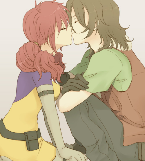 plum (arch), feldt grace, lockon stratos, gundam, gundam 00, 00s, 1boy, 1girl, ^ ^, belt pouch, blush, brown background, brown gloves, brown hair, closed eyes, elbow gloves, gloves, green shirt, hetero, kiss, long hair, pants, pocket, ponytail, pouch, red hair, shirt, short sleeves, simple background, sitting, thighhighs, vest
