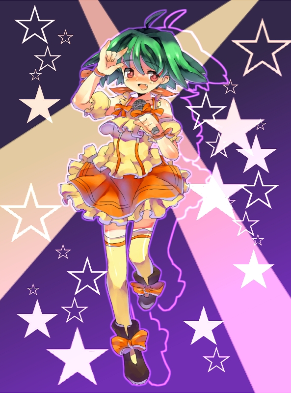dadami, ranka lee, macross, macross frontier, bad id, bad pixiv id, 00s, m/, green hair, legs, microphone, seikan hikou, short hair, solo, thighhighs