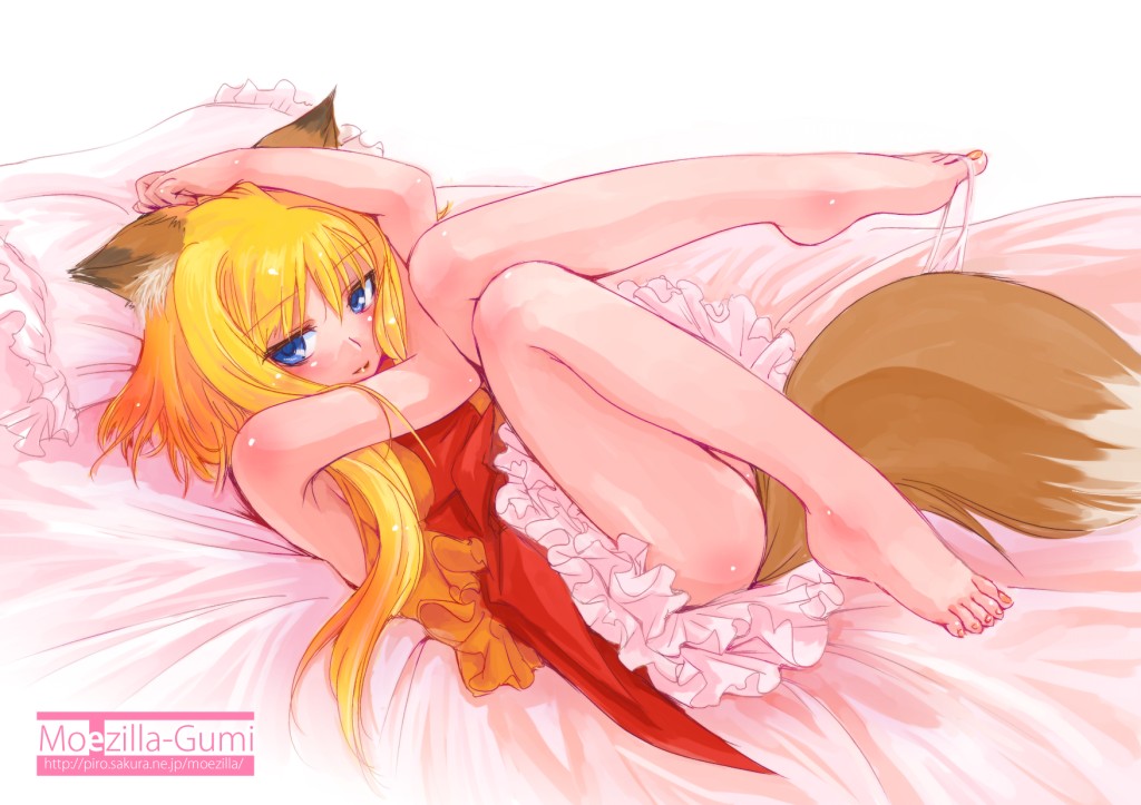 piro (artist), piro (piro r), mozilla firefox, os-tan, 1girl, animal ears, barefoot, bed, blonde hair, blue eyes, blush, brown hair, feet, female focus, fox ears, lying, personification, pillow, solo, tail, toes