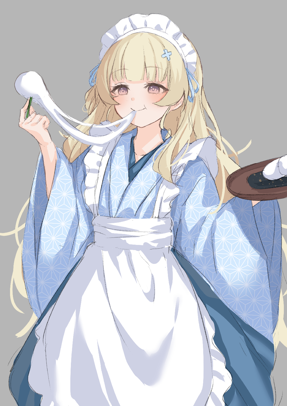 kuramoto beta-carotene, phoebe (wuthering waves), wuthering waves, commentary request, highres, 1girl, alternate costume, apron, blonde hair, blue kimono, blue ribbon, closed mouth, cowboy shot, eating, food, grey background, hair ornament, hair ribbon, holding, holding food, holding tray, japanese clothes, kimono, long hair, long sleeves, maid, maid headdress, mochi, purple eyes, ribbon, simple background, smile, solo, tray, very long hair, wa maid, wide sleeves, x hair ornament