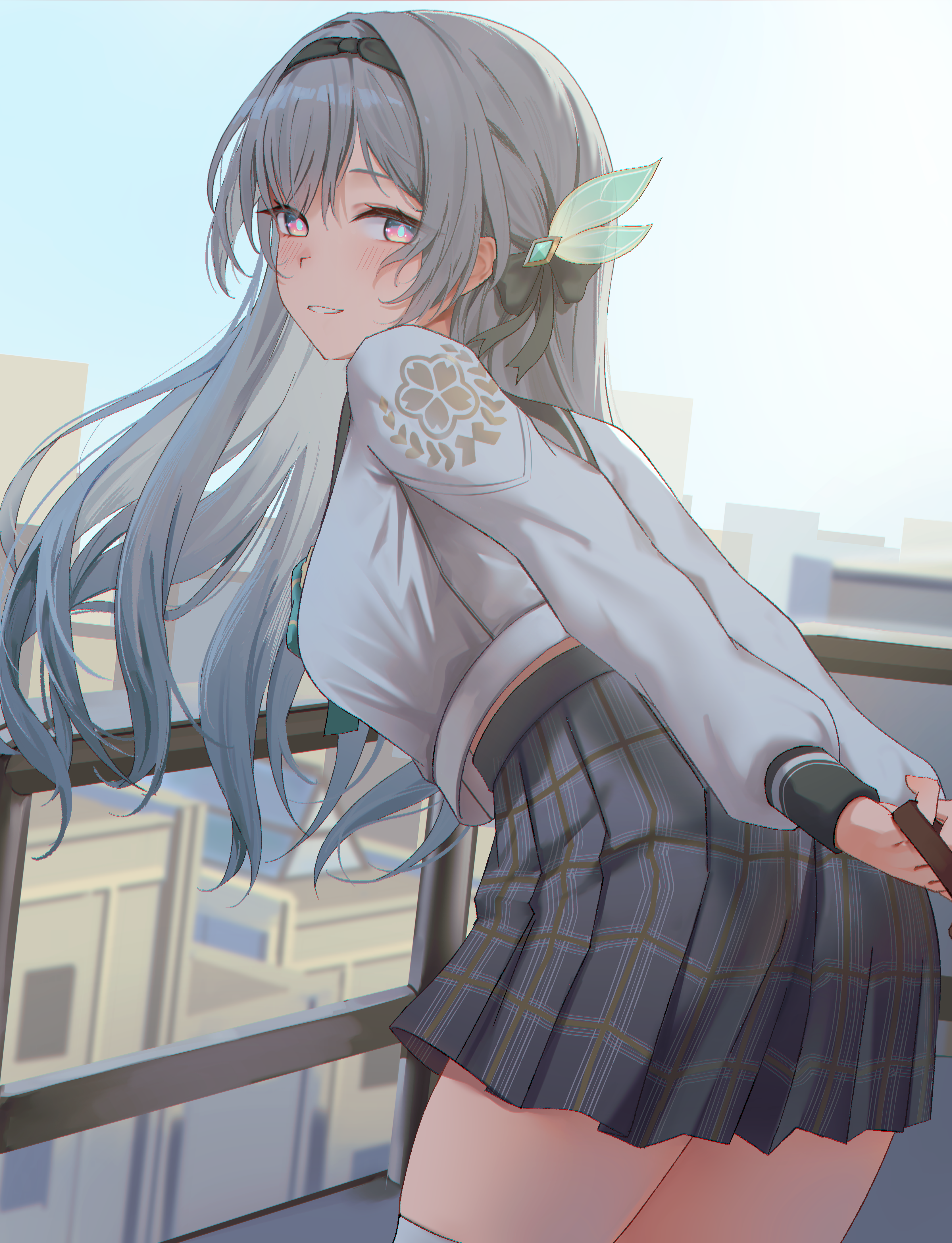 sprygon, firefly (honkai: star rail), firefly (spring missive) (honkai: star rail), honkai: star rail, honkai (series), absurdres, commentary, highres, 1girl, black bow, black hairband, blue eyes, blue sky, blush, bow, breasts, cowboy shot, day, green pupils, grey hair, grey sailor collar, grey skirt, hair bow, hairband, leaning forward, long hair, long sleeves, looking at viewer, medium breasts, multicolored eyes, official alternate costume, outdoors, parted lips, plaid clothes, plaid skirt, purple eyes, rooftop, sailor collar, shirt, skirt, sky, smile, solo, thighs, two-tone eyes, white shirt