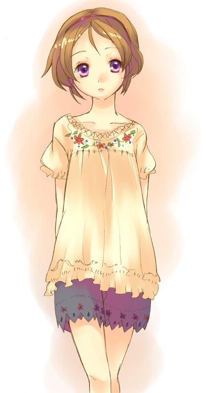 yamada ako, original, 1girl, brown hair, casual, female focus, hairband, purple eyes, short hair, shorts, simple background, skirt, solo