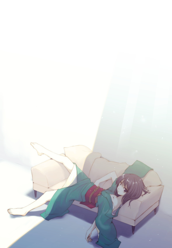 tamaki fuyu, ryougi shiki, kara no kyoukai, bad id, bad pixiv id, barefoot, couch, feet, japanese clothes, kimono, solo
